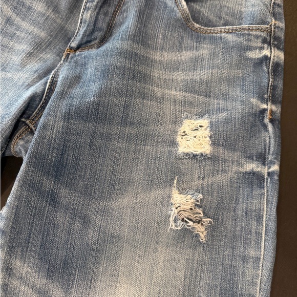 Kut from the Kloth Medium Blue Distressed Straight Leg Jeans - Picture 9 of 16